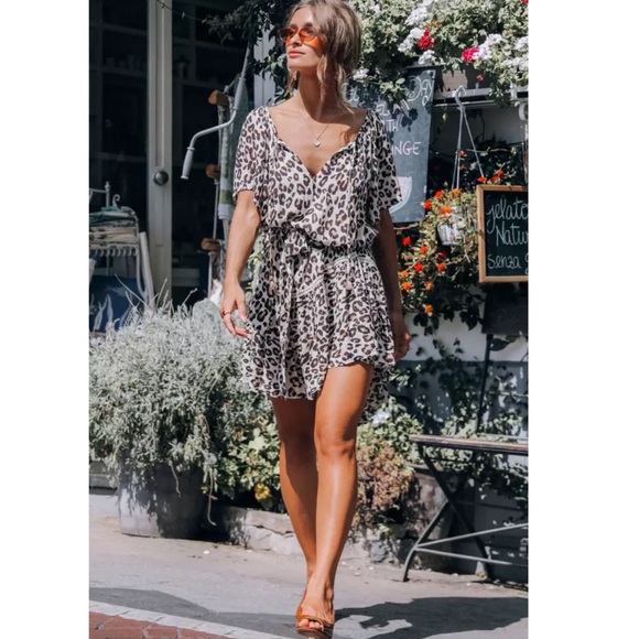 Leopard Animal Print Gypsy Short Sleeve Dress - Picture 5 of 5